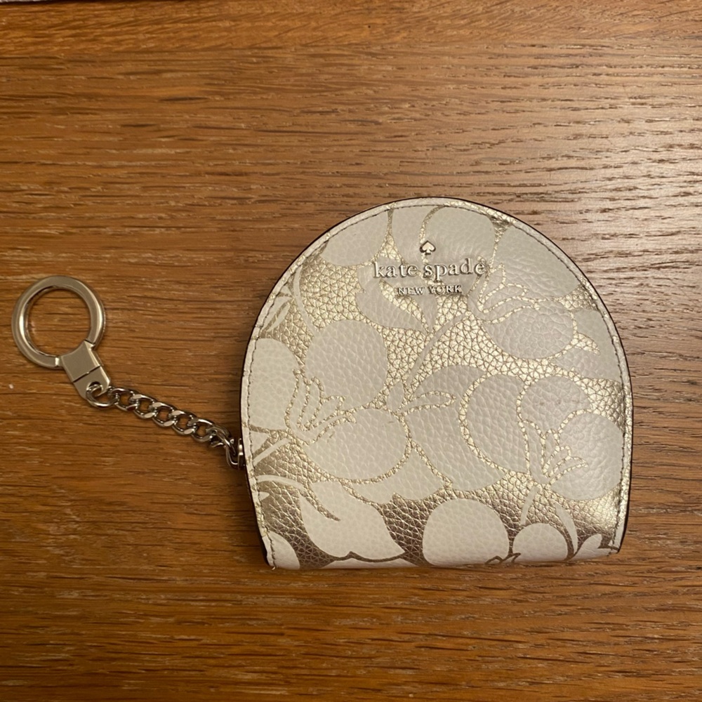 Never Used Brand New Kate Spade Gold and Cream Keychain Wallet